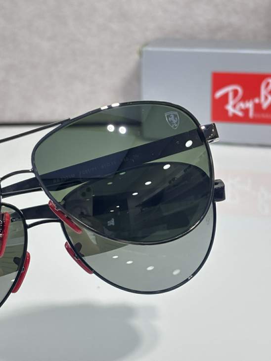 Picture of Ray-Ban Sunglasses _SKUfw79761399fw